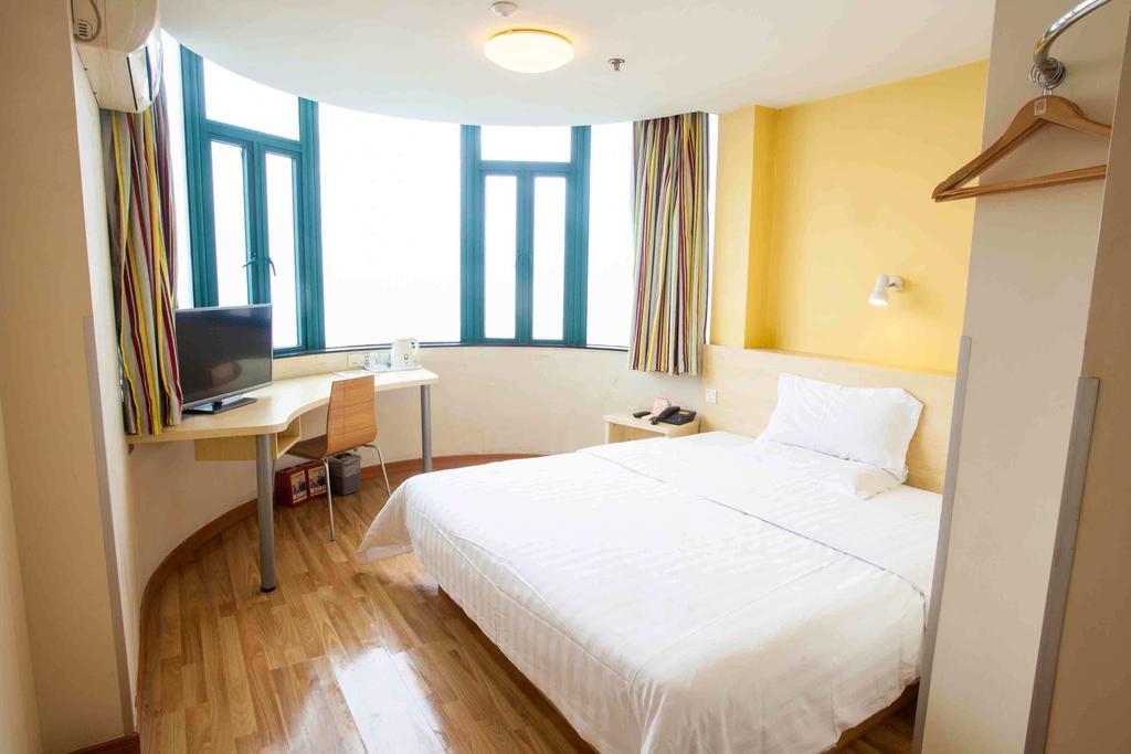 7Days Inn Changsha Wuyi Avenue Yunajialing Metro Station Rom bilde